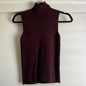 Sleeveless turtleneck from Zara